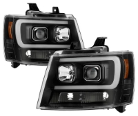 Тюнинг комплект передней оптики для Chevrolet Tahoe 2007-2014 г.в. Черная, линзованная, с дневными ходовыми огнями. Со СВЕТОДИОДНЫМ ближним светом (светодиодный модуль). 